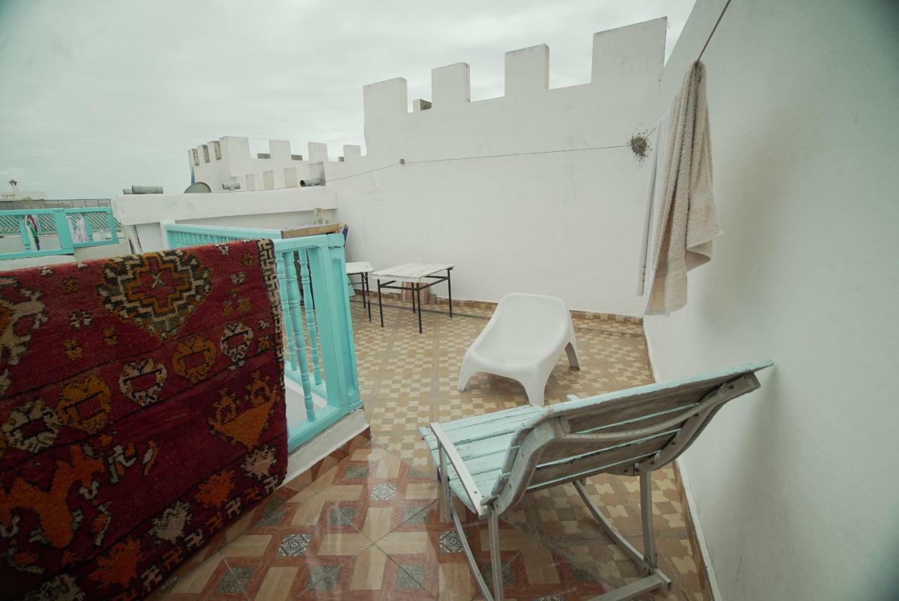 White And Blue Hostel Essaouira Exterior photo